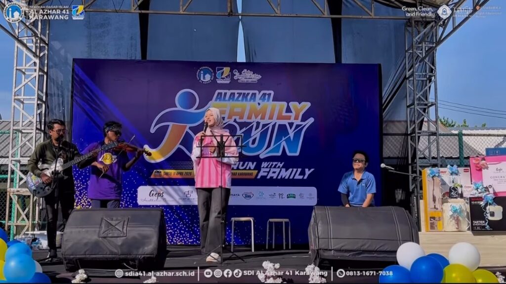 Family Run di SD Islam Al Azhar 41 Karawang